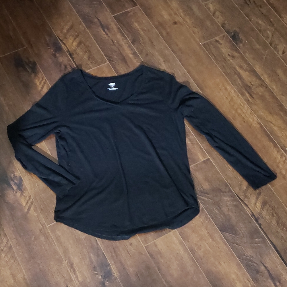 Old Navy Plain Black V-Neck Long Sleeve Tee